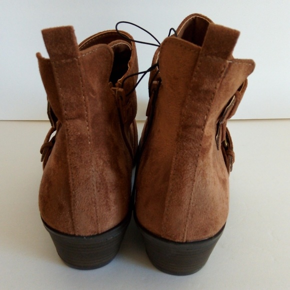 Women's Kelsey Triple Buckle Western Boots - Picture 6 of 7